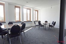 Raum 3 RE/MAX vermietet: Moderne B�rofl�che f�r stilles Gewerbe in Hannover-D�hren