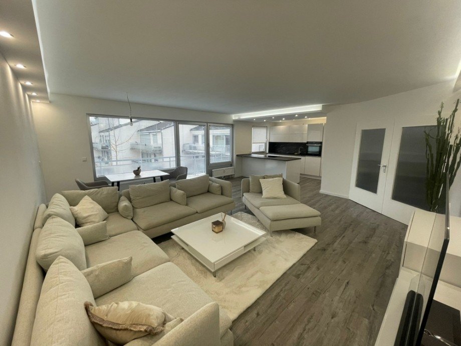 Wohnzimmer Ansicht Etagenwohnung D�sseldorf