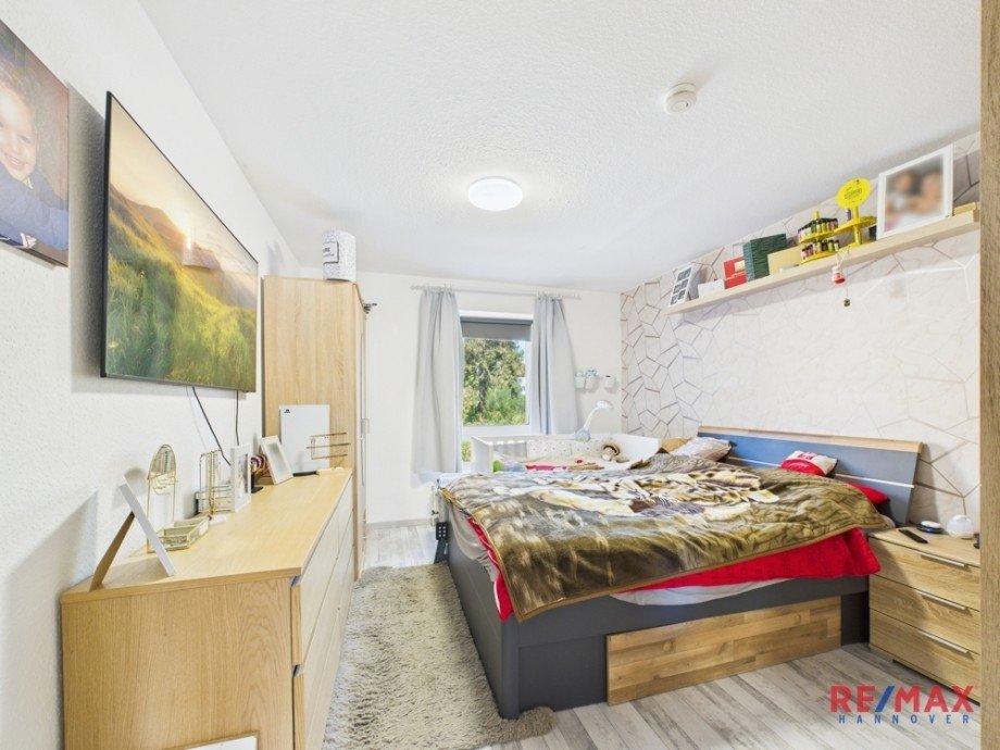 Schlafzimmer (EG links) Mehrfamilienhaus Hannover