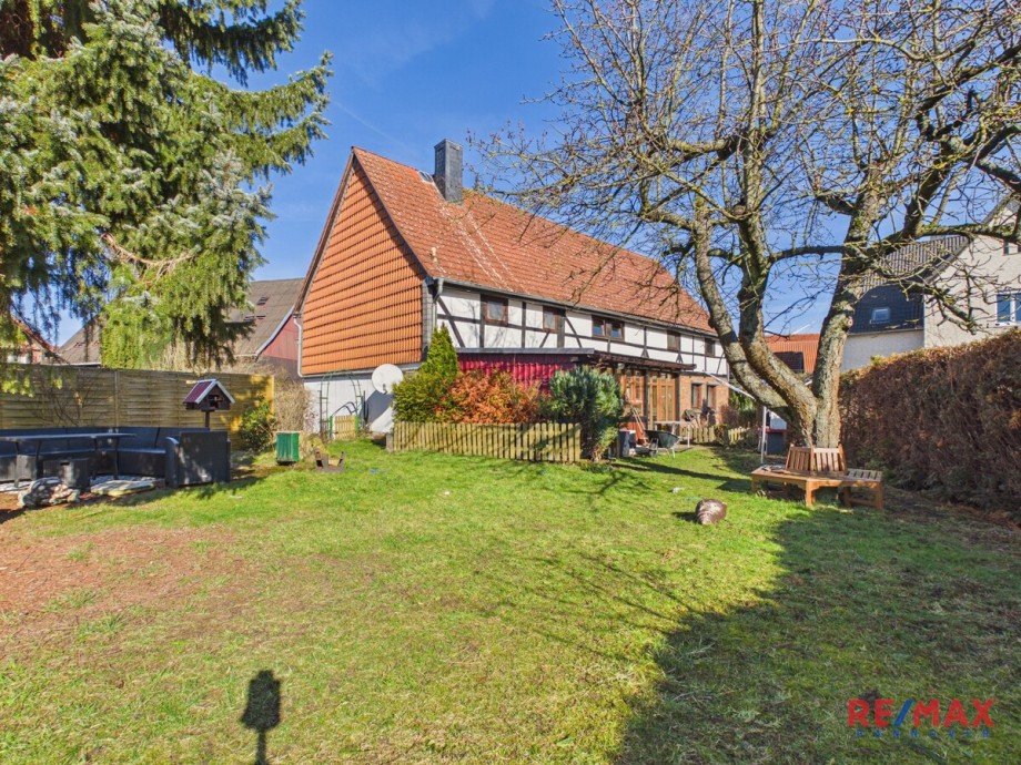 R�ckansicht Mehrfamilienhaus Gro� Fl�the