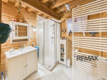 Badezimmer EG Blockholzhaus Idylle mit Pool, Kamin & Sauna: Dein t�gliches Urlaubsgef�hl