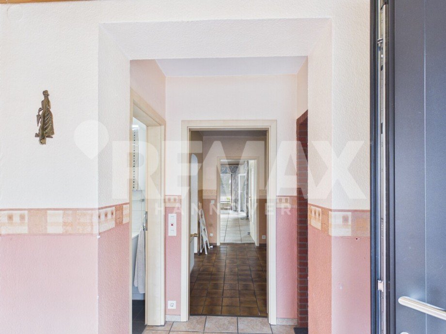 Eingangsbereich Zweifamilienhaus Lindwedel