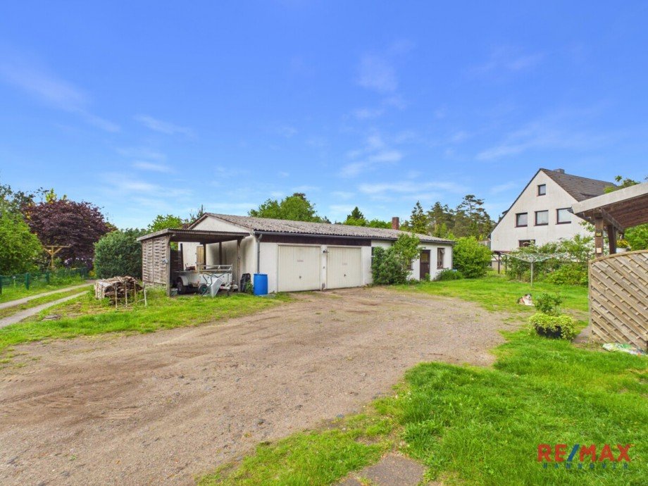 Garagen-Hof Einfamilienhaus Lindwedel