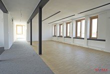 Gro�raum RE/MAX vermietet: Moderne B�rofl�che f�r stilles Gewerbe in Hannover-D�hren