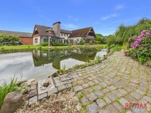 Garten-Teich Landhaus mit Neubau, Ferienwohnung, Wintergarten & Photovoltaik auf gro�em Grundst�ck