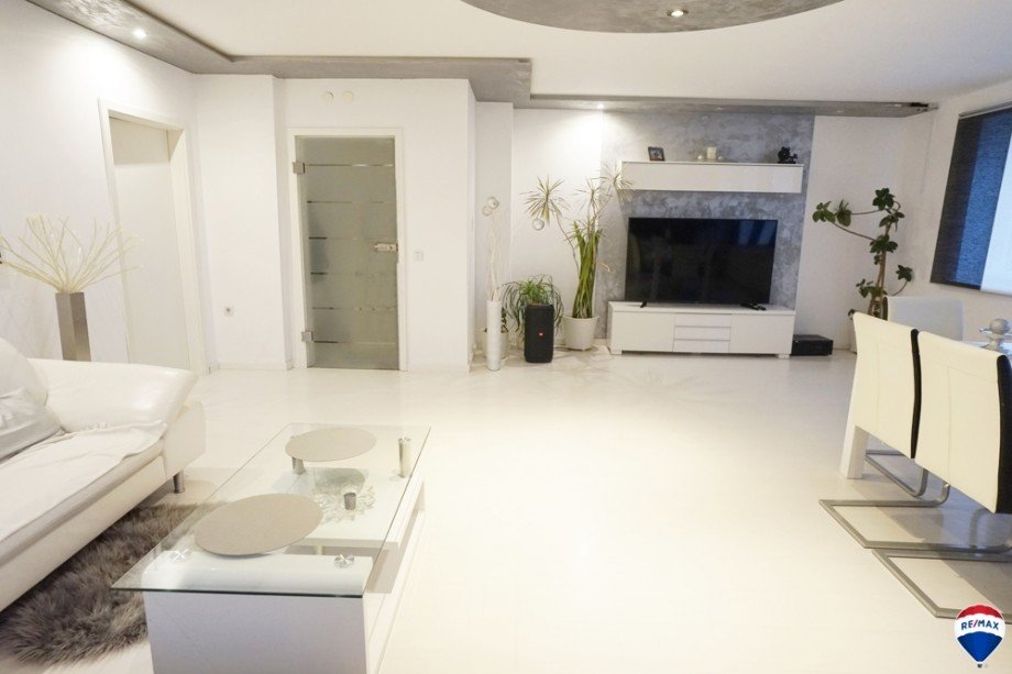 Wohnzimmer Mehrfamilienhaus Langenhagen