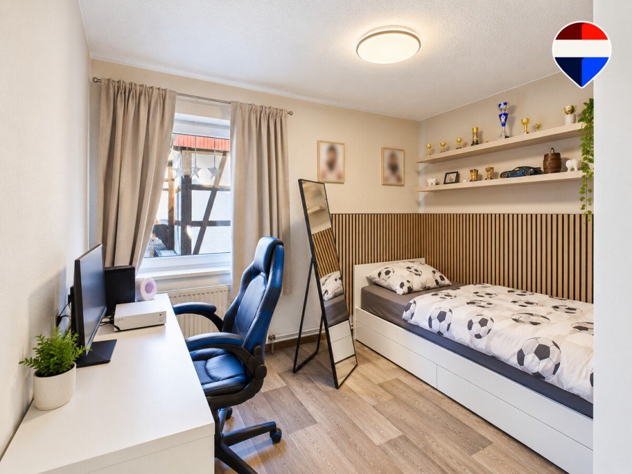 Schlafzimmer Mehrfamilienhaus Gro� Fl�the