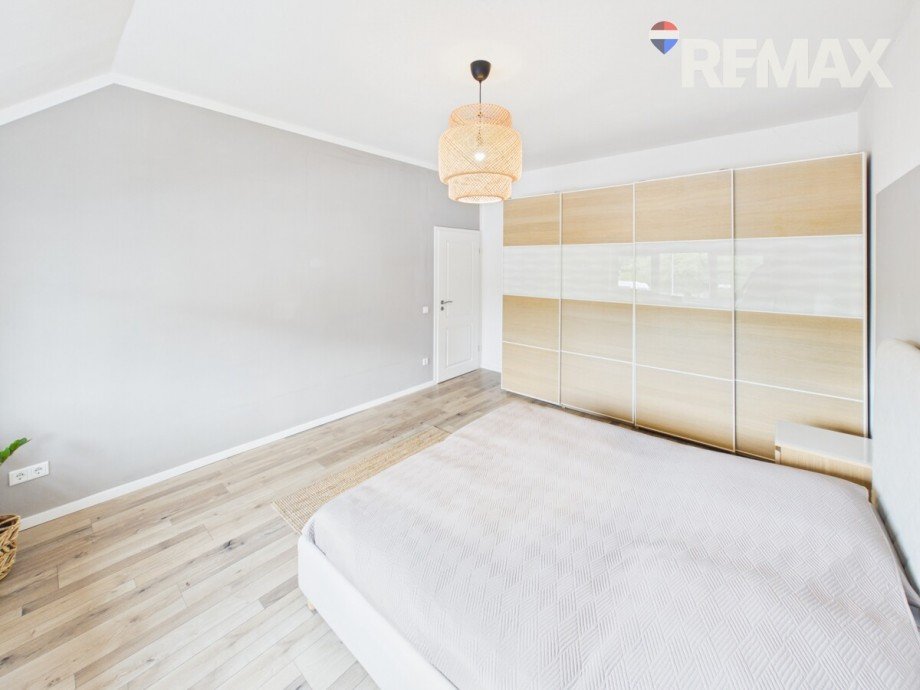 14_1.OG Schlafzimmer Reihenmittelhaus Hannover