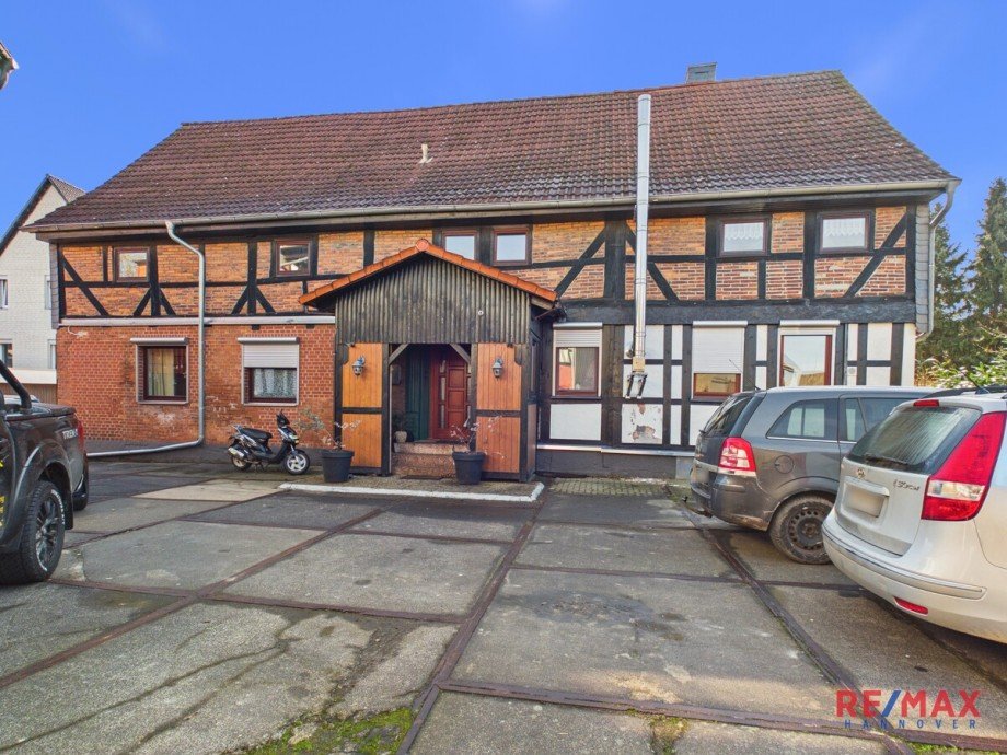 Frontansicht Mehrfamilienhaus Gro� Fl�the