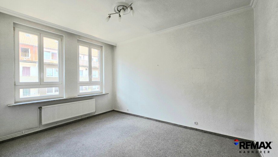 Schlafzimmer.jpg Mehrfamilienhaus Hannover / Linden-Nord