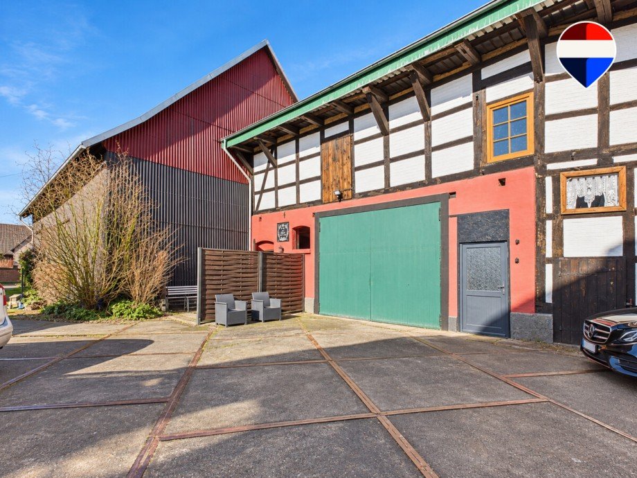 Halle-Schuppen Mehrfamilienhaus Gro� Fl�the