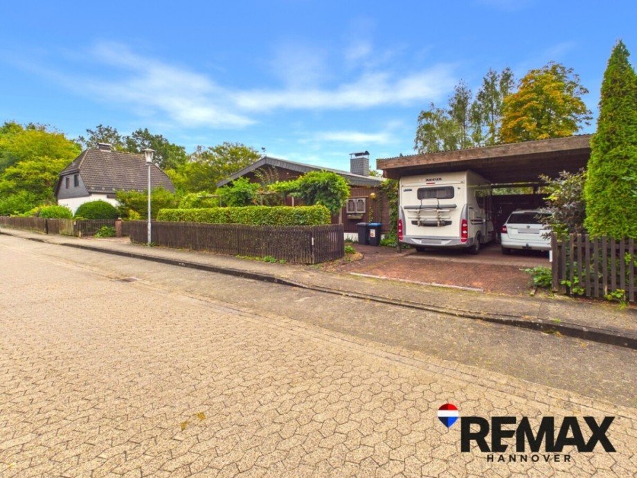 Ansicht Carport Einfamilienhaus Unterl��