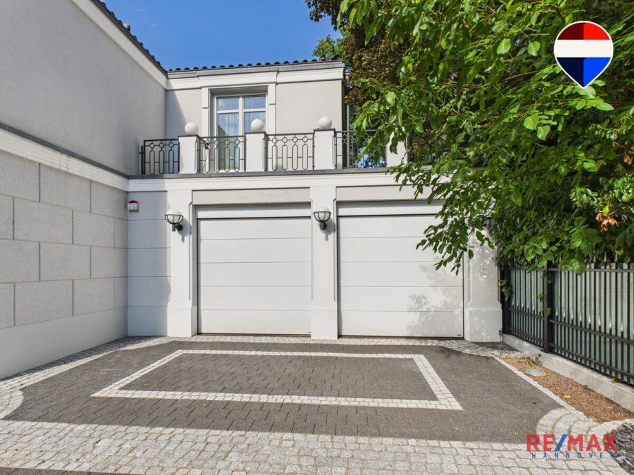 Garagen Villa Hannover / Isernhagen-S�d
