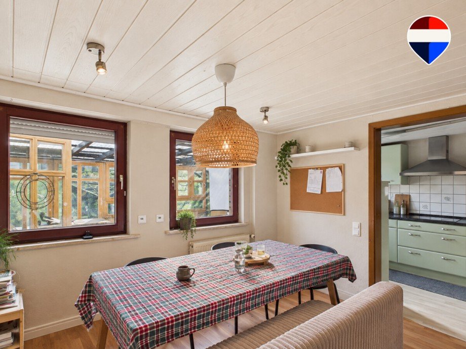 Esszimmer Mehrfamilienhaus Gro� Fl�the