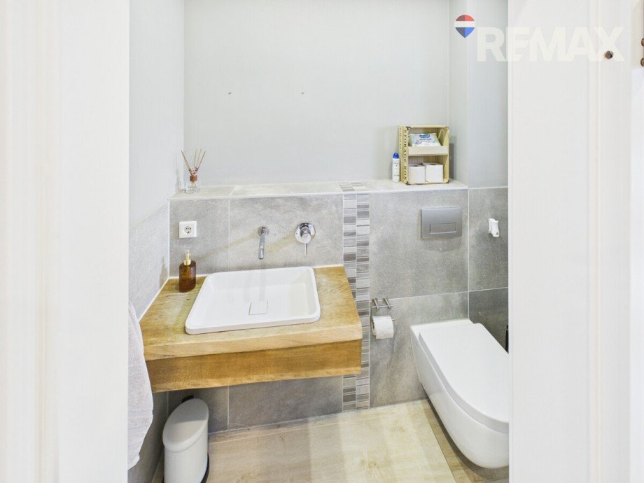 08_ EG G�ste WC Reihenmittelhaus Hannover