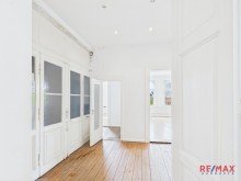 Diele 1 Historische Eleganz trifft Wohnkomfort - helle Altbauwohnung in der Oststadt