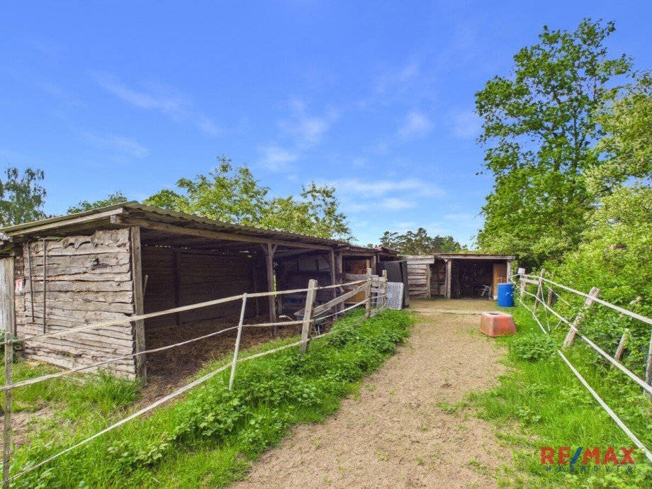 Pferde-Stall Einfamilienhaus Lindwedel