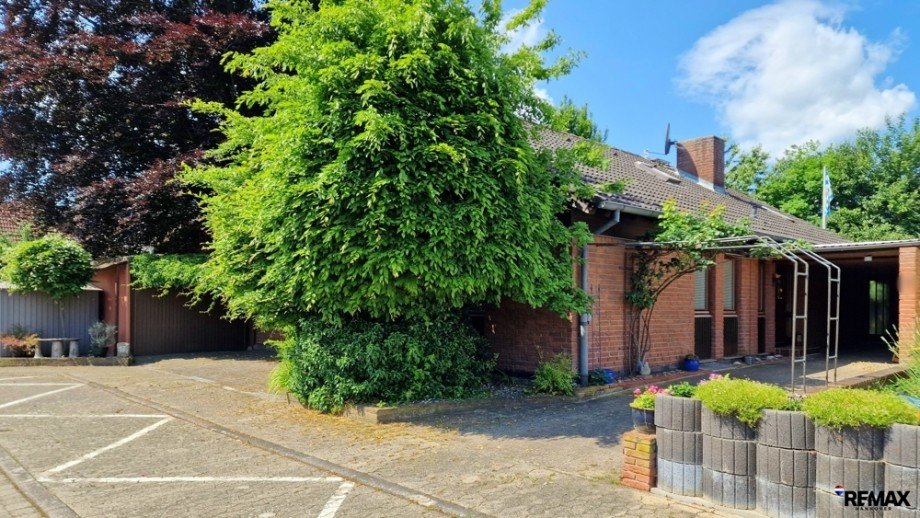 Eingang Carport Einfamilienhaus Algermissen-Bledeln