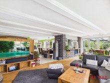 Wohnzimmer-EG Landhaus mit Neubau, Ferienwohnung, Wintergarten & Photovoltaik auf gro�em Grundst�ck