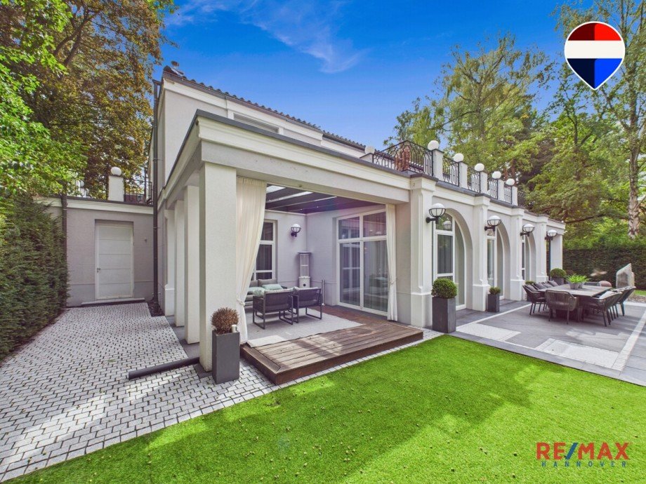 R�ckansicht Villa Hannover / Isernhagen-S�d