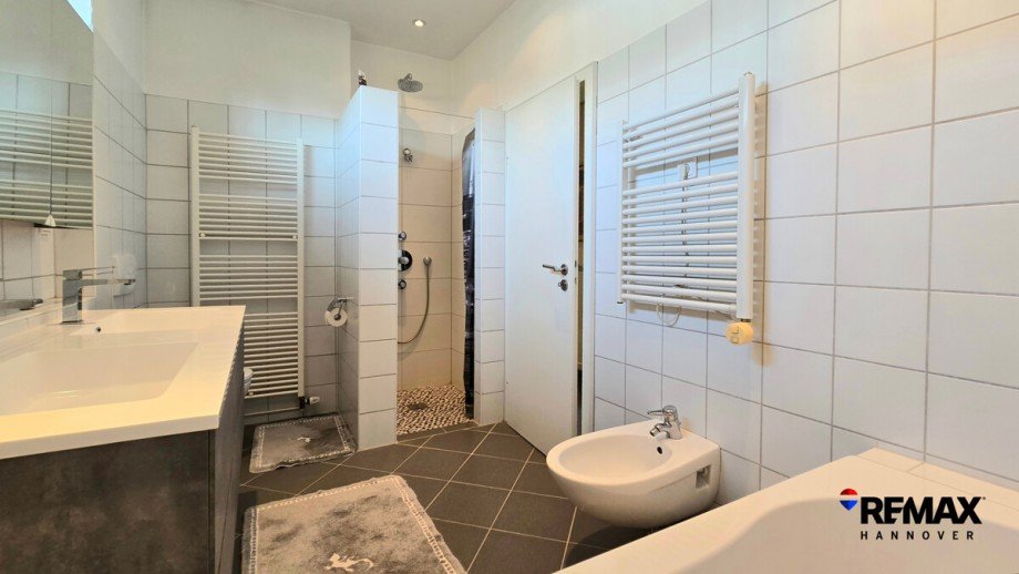 Bad EG Bungalow Hannover / Gro�-Buchholz