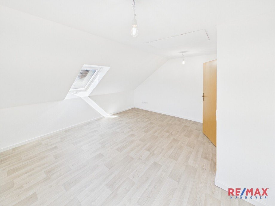 Schlafzimmer : Kinderzimmer : Arbeitszimmer DG 02.jpg Reihenendhaus Hannover