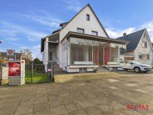 Hausansicht Attraktive Gewerbefl�che mit 75 m� und vielseitiger Nutzung im Erdgeschoss