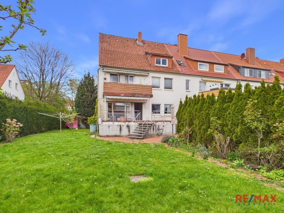 Bis bald - R�ckansicht Mehrfamilienhaus Hannover