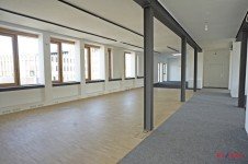 Hauptbild RE/MAX vermietet: Moderne Bürofläche für stilles Gewerbe in Hannover-Döhren