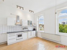 K�che Historische Eleganz trifft Wohnkomfort - helle Altbauwohnung in der Oststadt