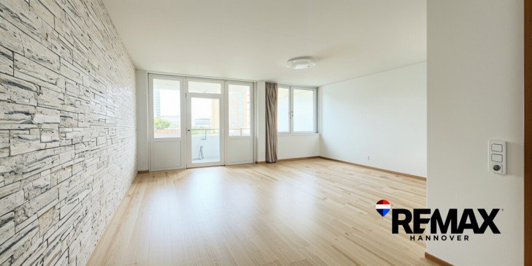 Wohnzimmer Laatzen Etagenwohnung Laatzen am Leine-Center: 5.OG, 3,5 Zimmer, 86m�, 2 Balkone, Keller, Garage, vermietet