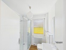 Badezimmer im 1. Stock Gro�z�giges Reihenmittelhaus in gefragter Lage der Marienburger H�he