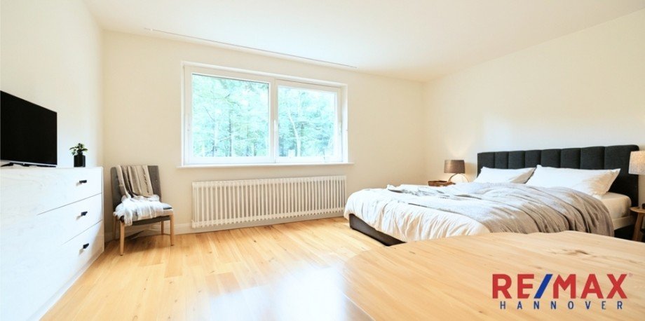 Schlafzimmer gestaged Etagenwohnung Laatzen