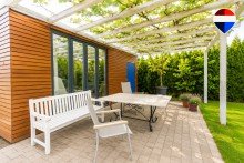 Terrasse Wohnen und Arbeiten perfekt vereint - Moderne Wohn- und Gewerbeimmobilie mit Halle in Seelze!