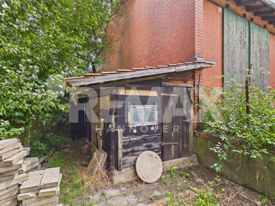 Kleines Gartenh�uschen Einfamilienhaus Bockenem / Ortshausen