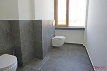 WC Damen RE/MAX vermietet: Moderne B�rofl�che f�r stilles Gewerbe in Hannover-D�hren