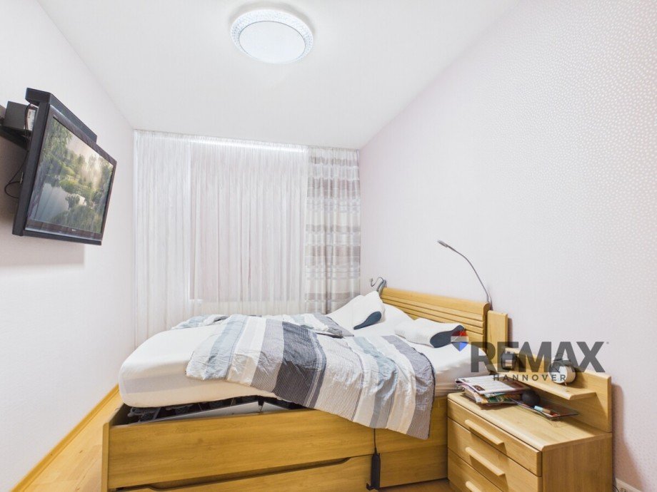 Schlafzimmer 1.Og. Mehrfamilienhaus Hannover / Linden-S�d
