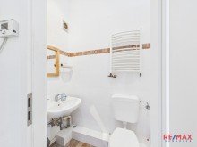 G�ste-WC Historische Eleganz trifft Wohnkomfort - helle Altbauwohnung in der Oststadt