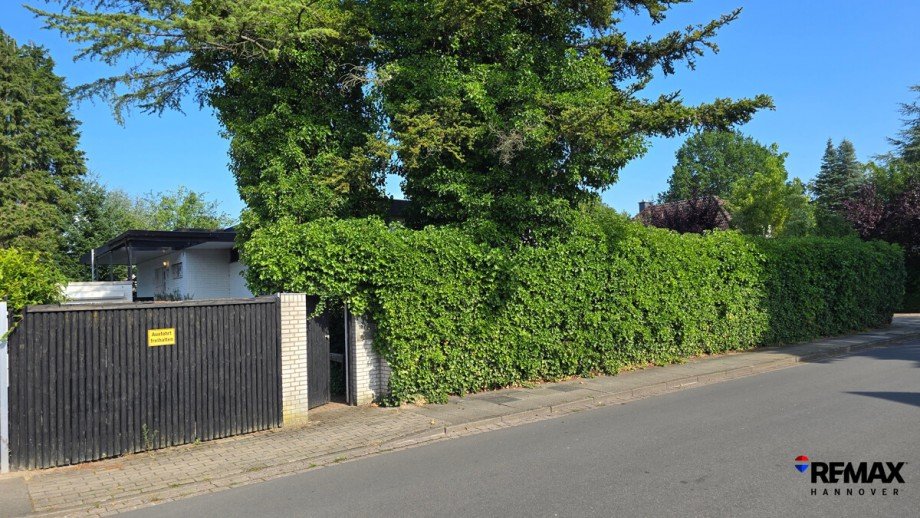 Stra�enansicht Bungalow Hannover / Gro�-Buchholz