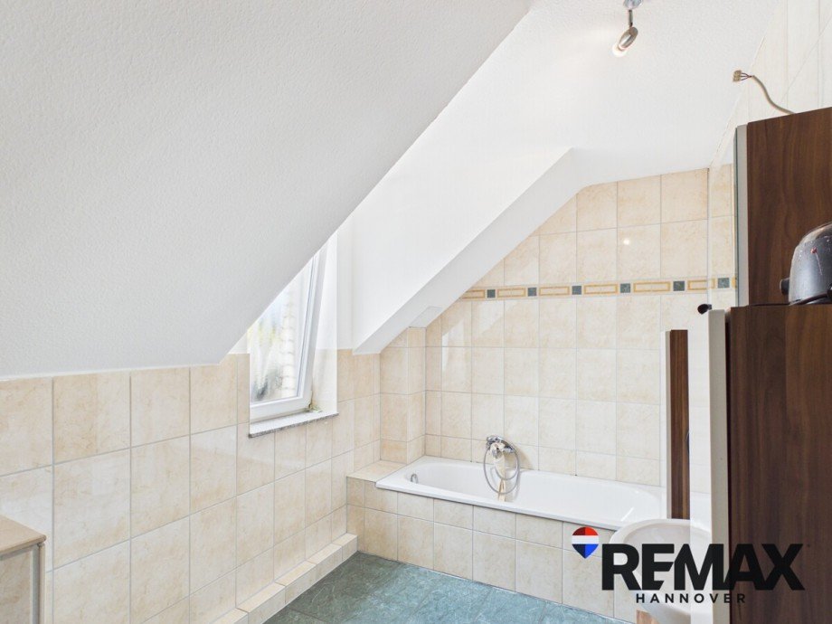 Badezimmer 1.OG Doppelhaush�lfte Stadthagen