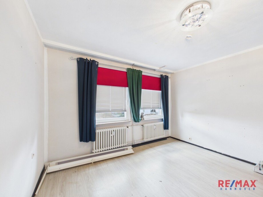 OG Wohnung - Schlafzimmer Mehrfamilienhaus Hannover