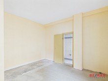 Zimmer Zentral in Lehrte: Sanierungsbed�rftiges Mehrfamilienhaus in Bahnhof-N�he!
