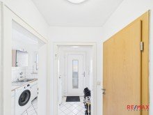 Flur Vermietete Kapitalanlage in Wunstorf - 1-Zimmer-Wohnung mit 6 % Rendite