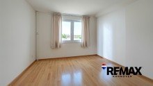 Kinderzimmer Attraktive Kapitalanlage in Laatzen, Leine-Center: 5.OG, 3,5 Zimmer, 86m�, 2 Balkone, Keller, Garage