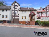 Hauptbild Sanierungsbed�rftiges EFH mit Garage, Garten, Werkstatt und viel Platz auf 3 Etagen plus Keller!