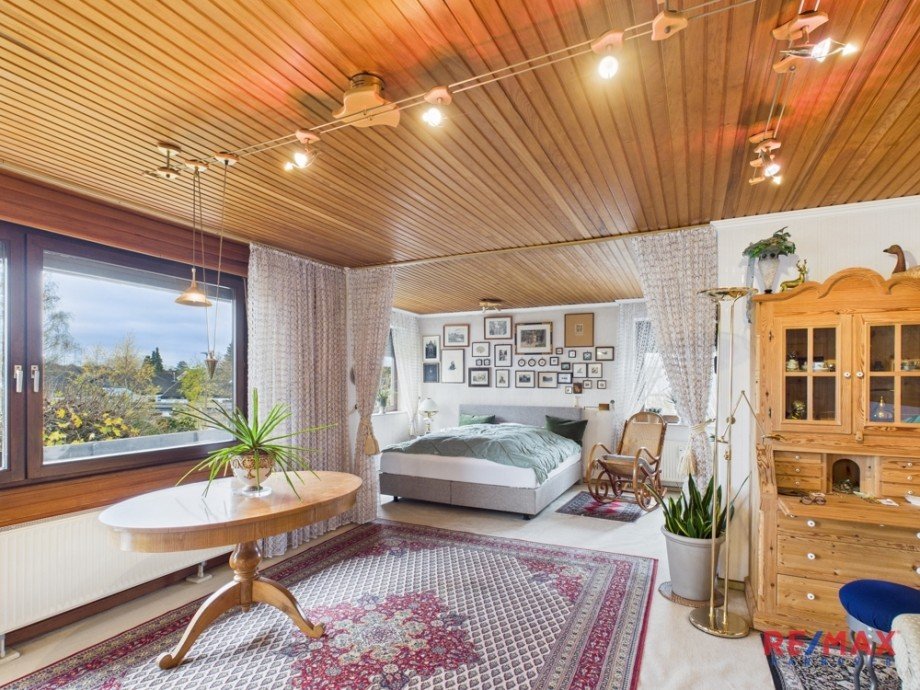 Schlafzimmer OG Einfamilienhaus Isernhagen