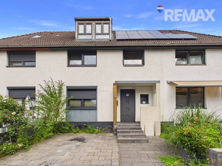 02_Aussenansicht Hannover Reihenmittelhaus Modernes Wohnen und viel Platz zum Wohlf�hlen