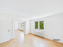 Zweites  Wohn- Esszimmer Gro�z�giges Reihenmittelhaus in gefragter Lage der Marienburger H�he